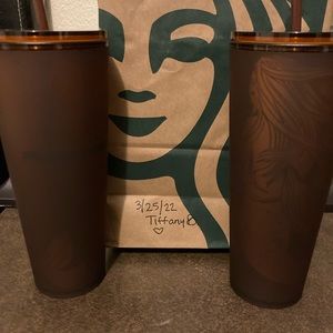 First store pikes place Amber Soft touch siren